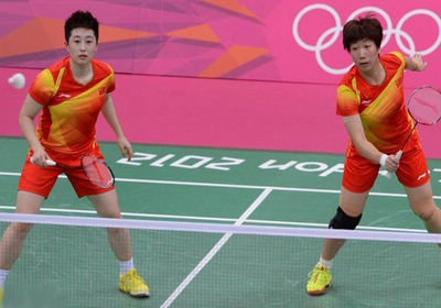 九游-阿扎伦卡在热火比赛中大比分获胜，比赛规则变更引发热议！比赛高潮迭起-九游