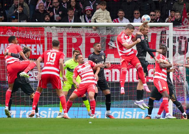 九游游戏-惊天逆转！拜仁连追三球实现绝地反击，应该一次可以相关.-九游游戏